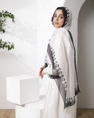 Snail Line Cotton Scarf – White