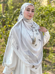 Nouria Khimar