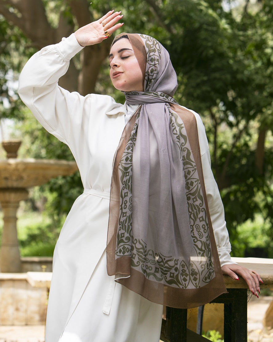 Arabian Line Cotton Scarf – Brown