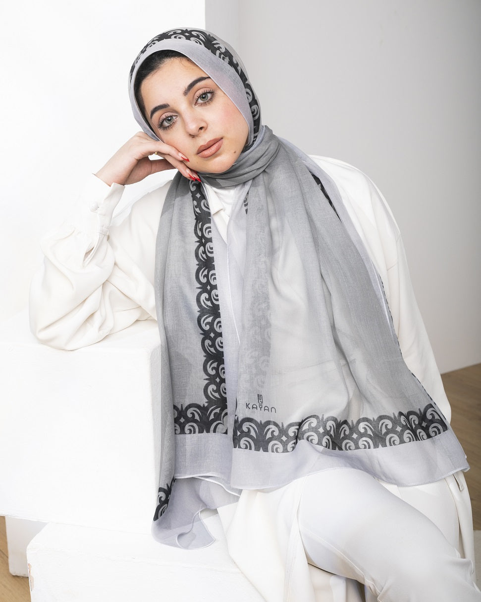 Snail Line Cotton Scarf – Light Grey