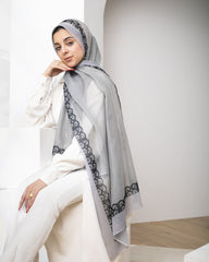 Snail Line Cotton Scarf – Light Grey