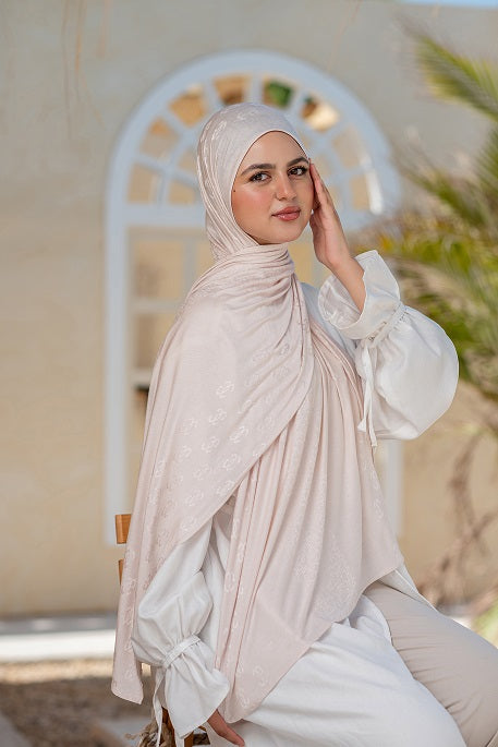 Branded Kuwaiti Scarf