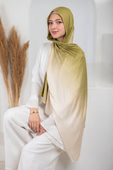 Kuwaiti Gradient Scarf