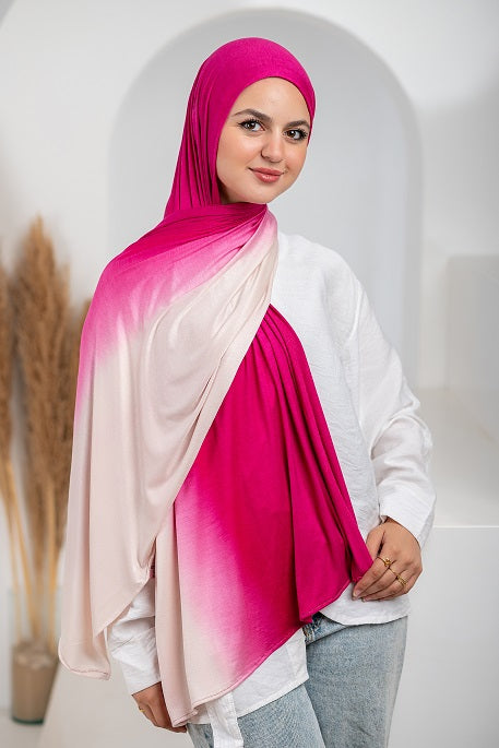 Kuwaiti Gradient Scarf