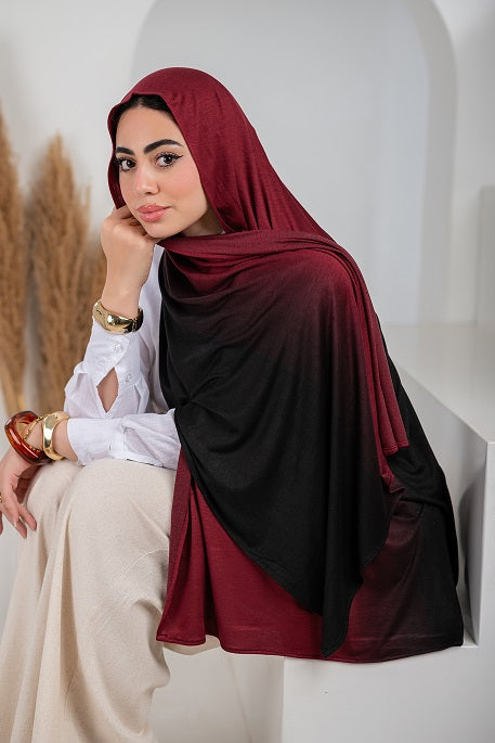 Kuwaiti Gradient Scarf