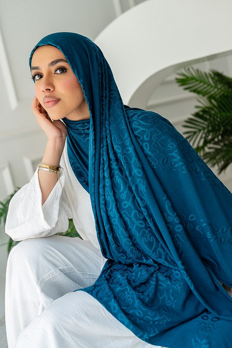 Half Tracea Kuwaiti Scarf