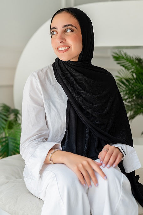 Half Tracea Kuwaiti Scarf