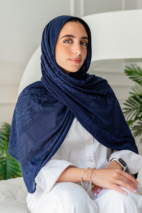 Half Tracea Kuwaiti Scarf