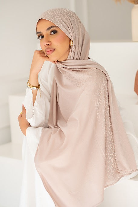 Half Lazra Kuwaiti Scarf