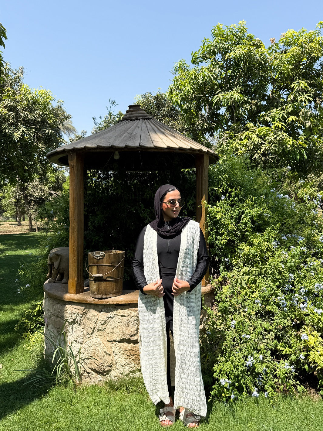 Sleeveless Linen Crochet Cardigan